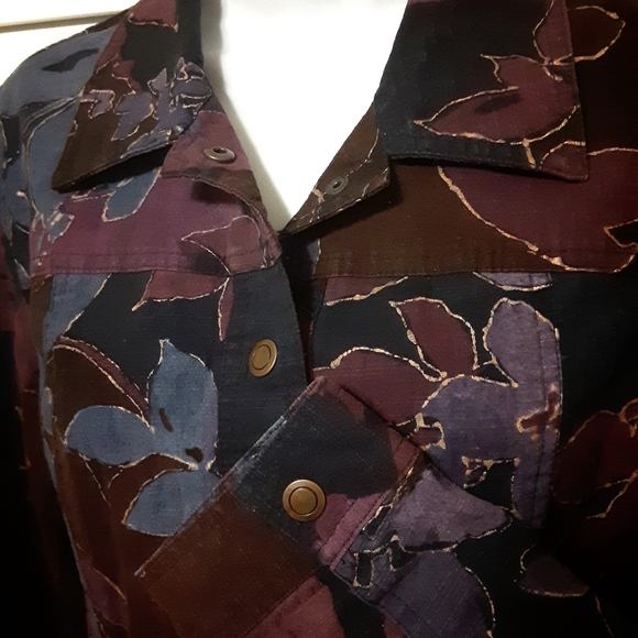 Beautiful Floral with Purples & Blues Coldwater Creek Stretchy Jacket - Picture 6 of 8